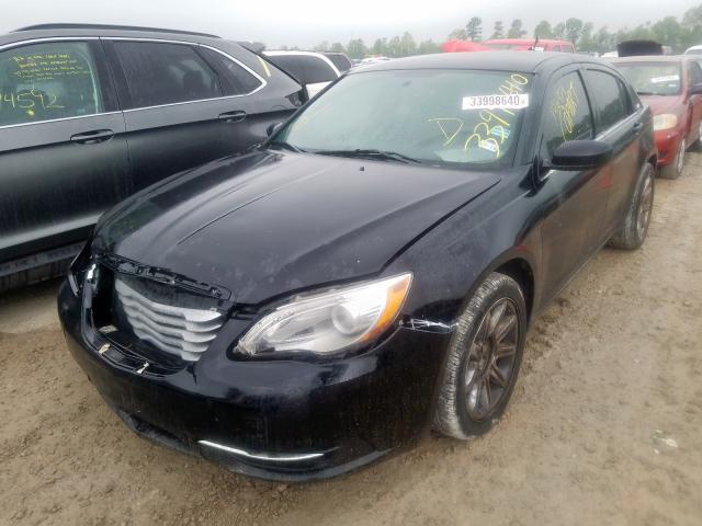 2013 Chrysler 200 Touring - Фото 2
