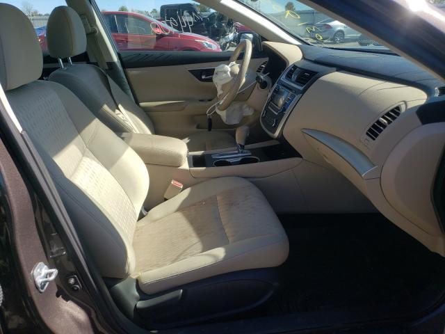 2017 Nissan Altima 2.5 - Image 5