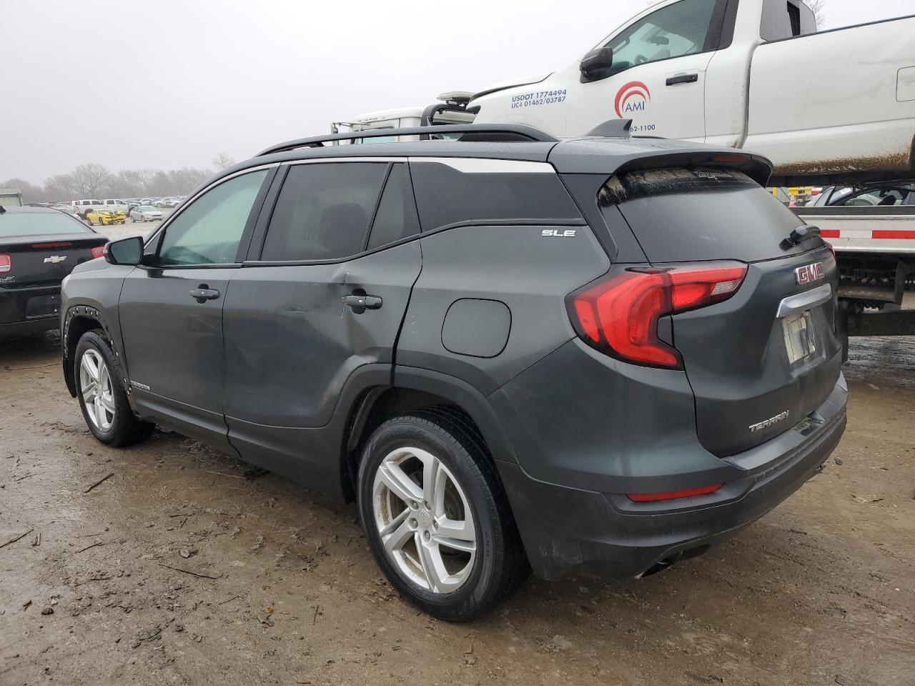 2018 GMC TERRAIN SL - Image 2