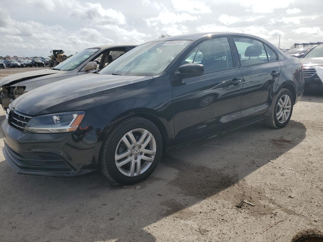 2018 VOLKSWAGEN JETTA S car image