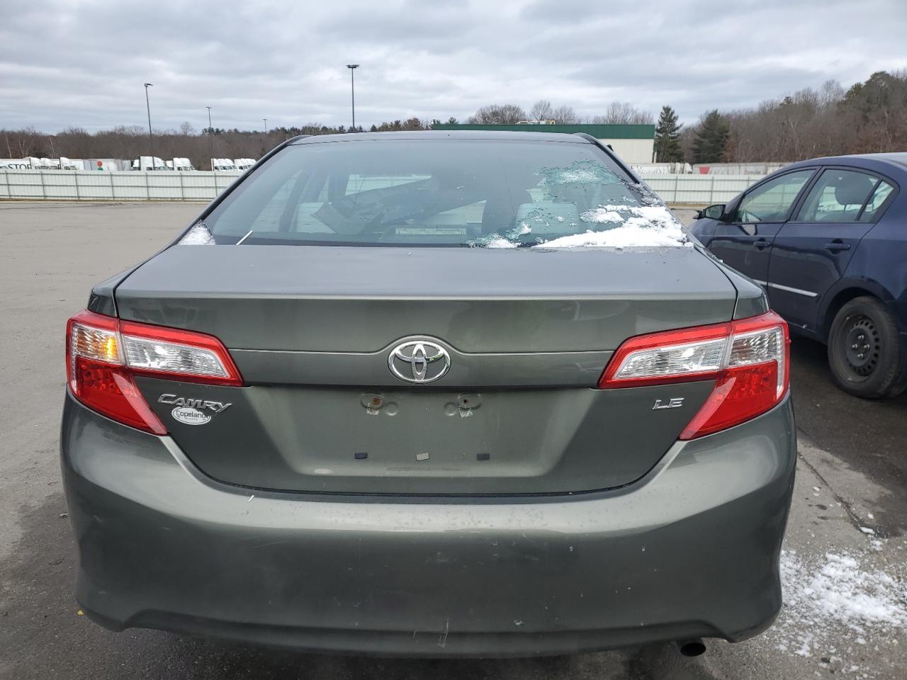 2013 TOYOTA CAMRY L - Image 6