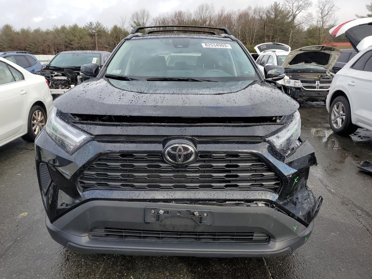 2022 TOYOTA RAV4 XLE - Image 5
