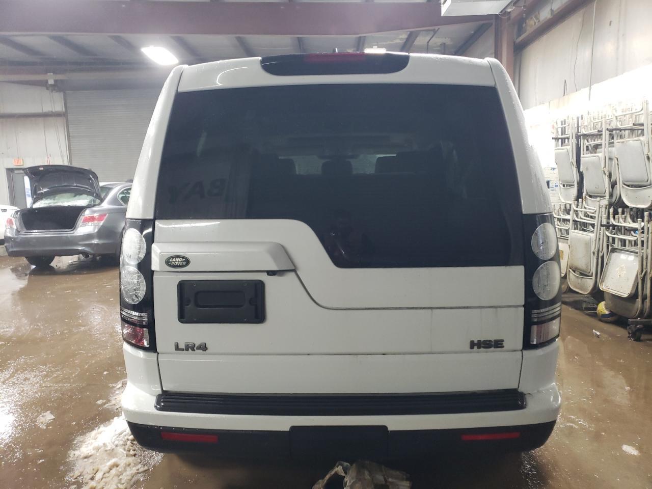 2016 LAND ROVER LR4 HSE - Image 6