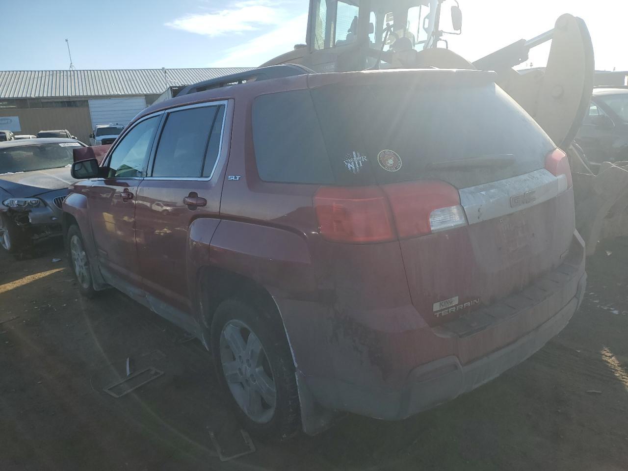 2013 GMC TERRAIN SL - Image 2