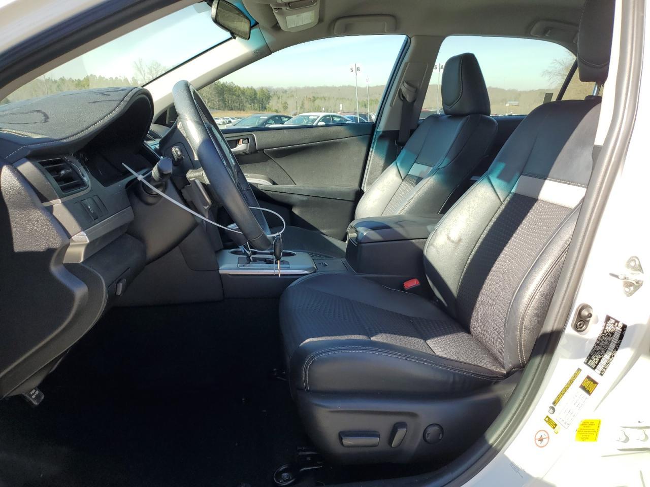 2014 TOYOTA CAMRY L - Фото 7