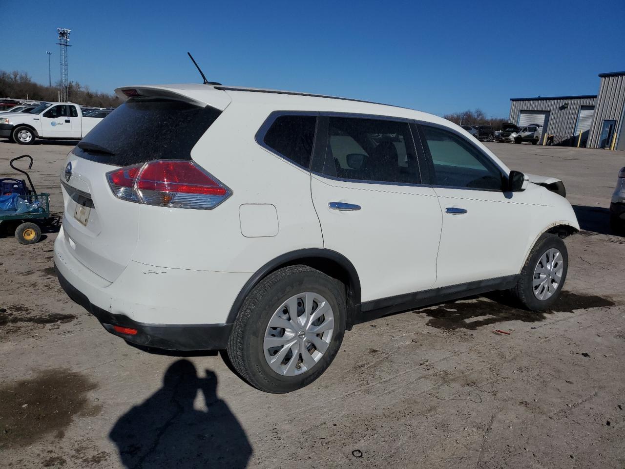 2015 NISSAN ROGUE S - Image 3