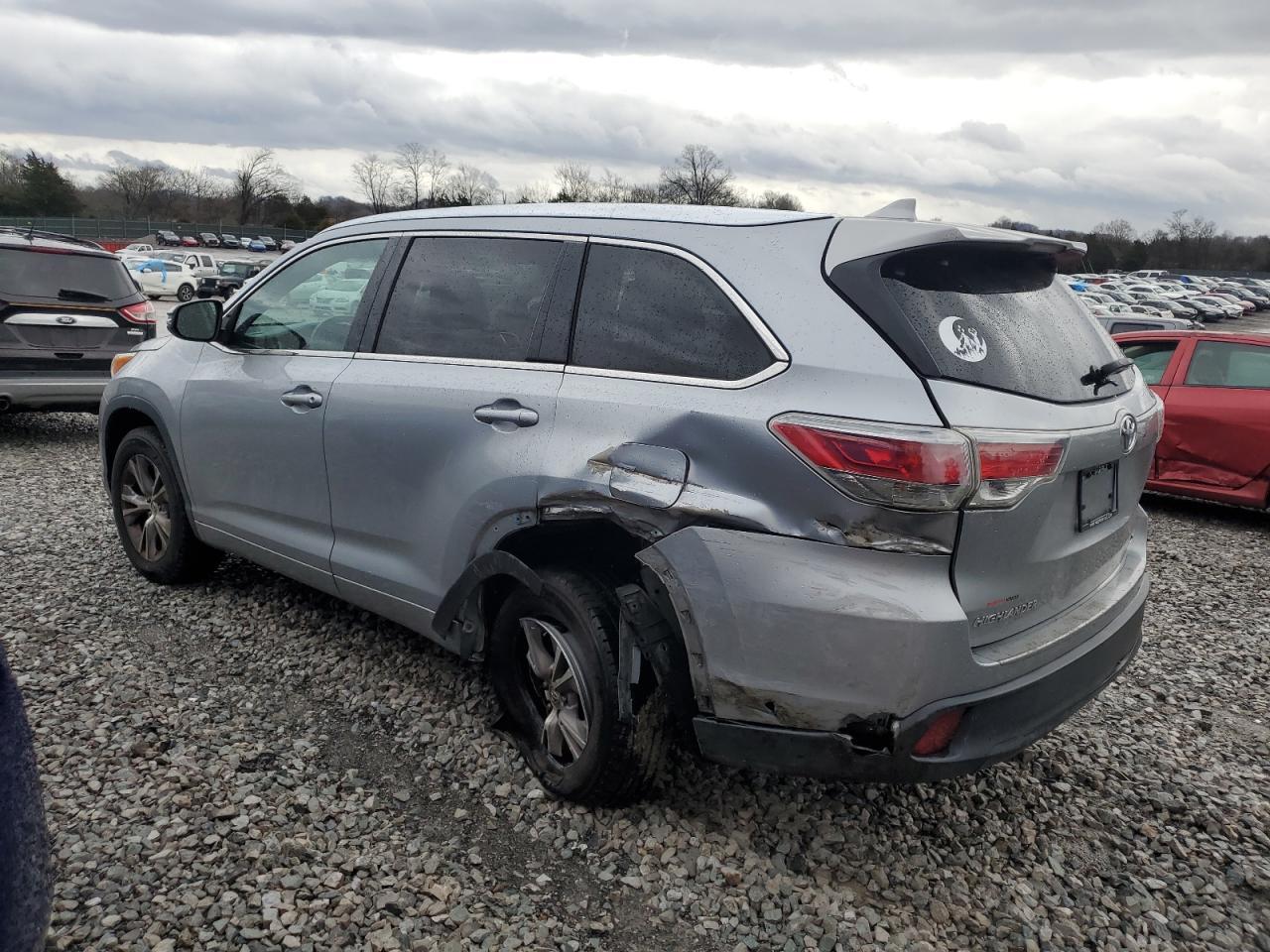 2014 TOYOTA HIGHLANDER - Image 2
