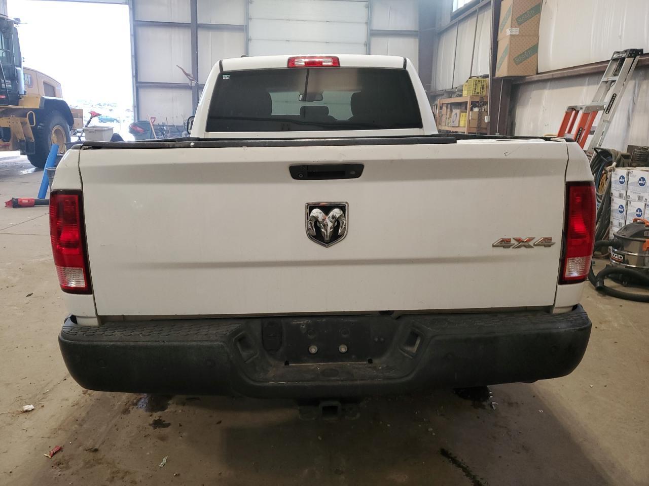 2014 RAM 1500 ST - Фото 6