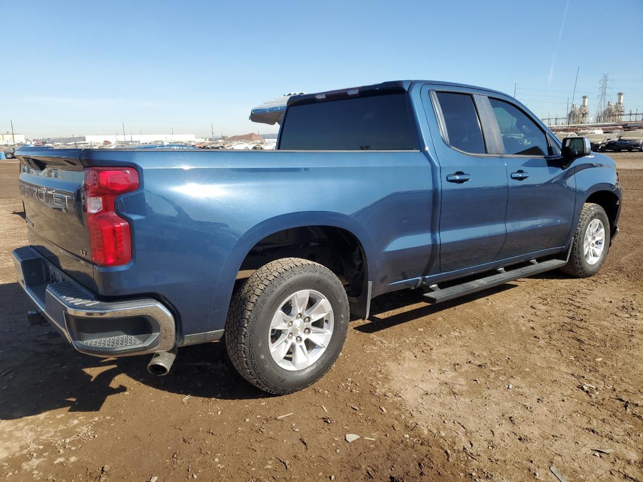 2019 CHEVROLET SILVERADO - Image 3