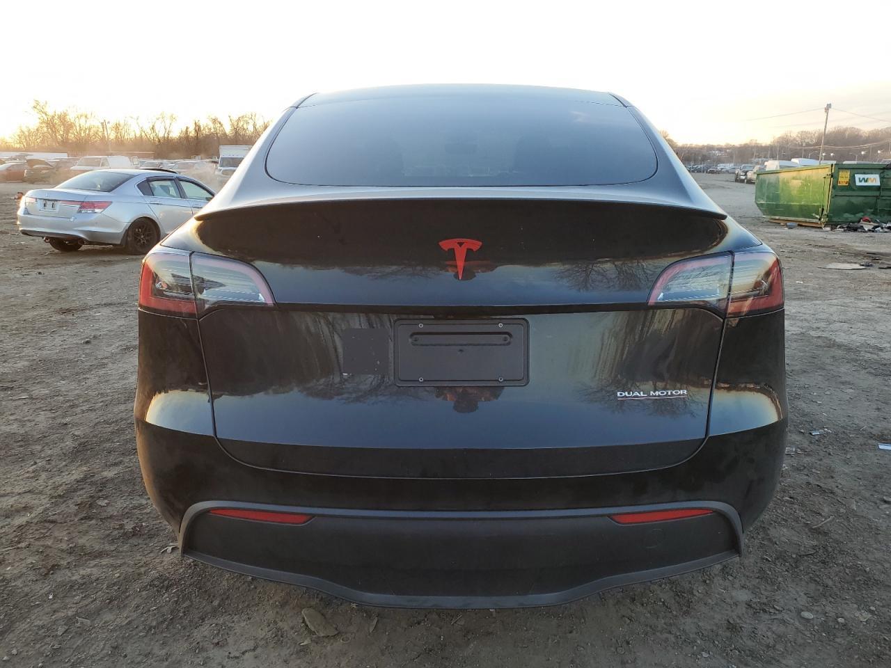 2023 TESLA MODEL Y - Фото 6