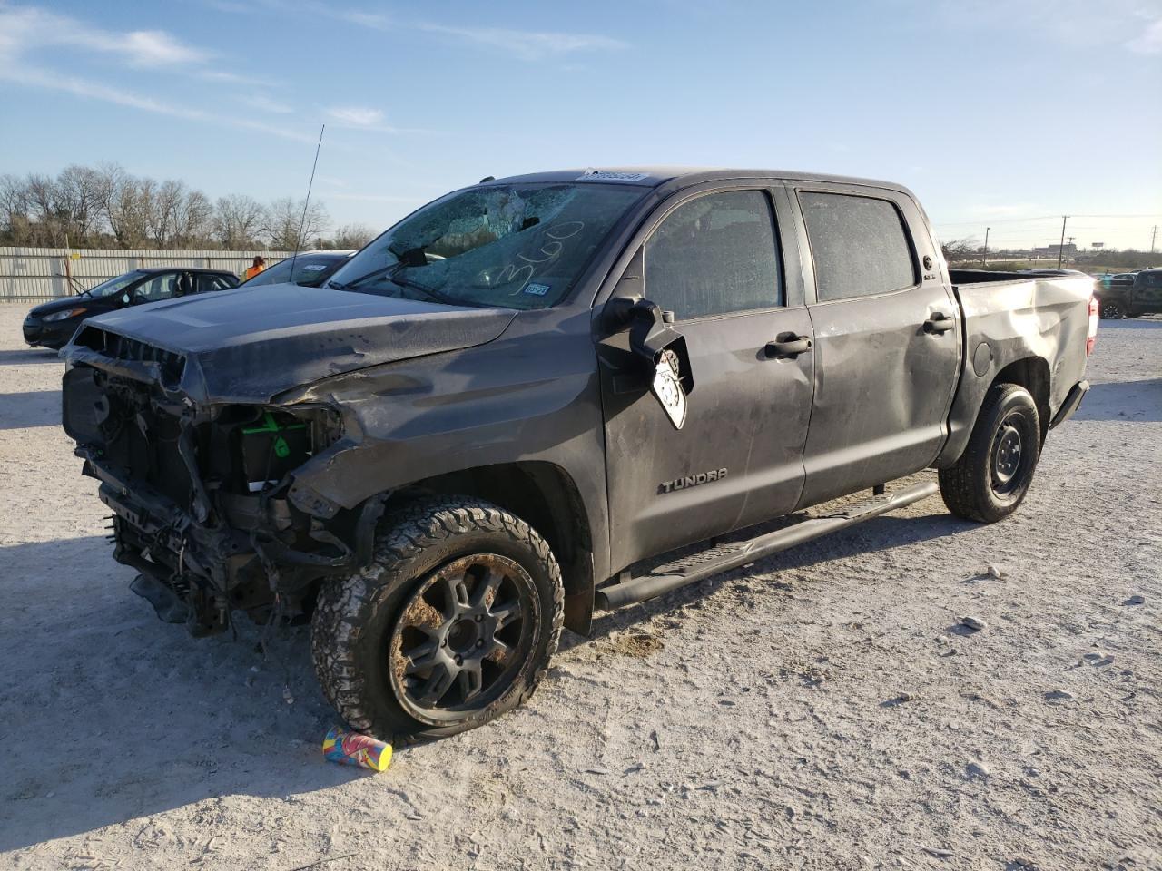 2014 TOYOTA TUNDRA CRE