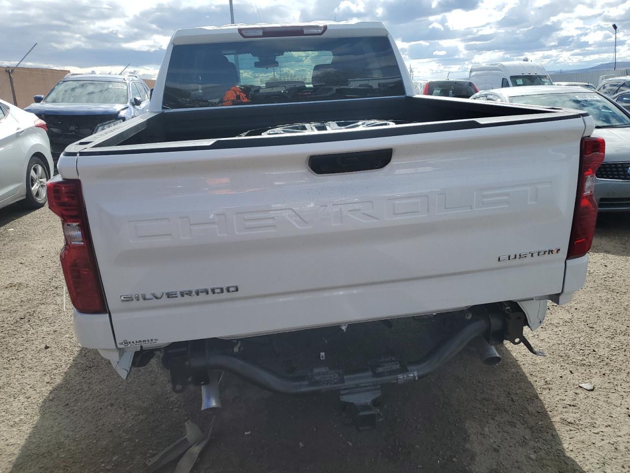 2023 CHEVROLET SILVERADO - Фото 6