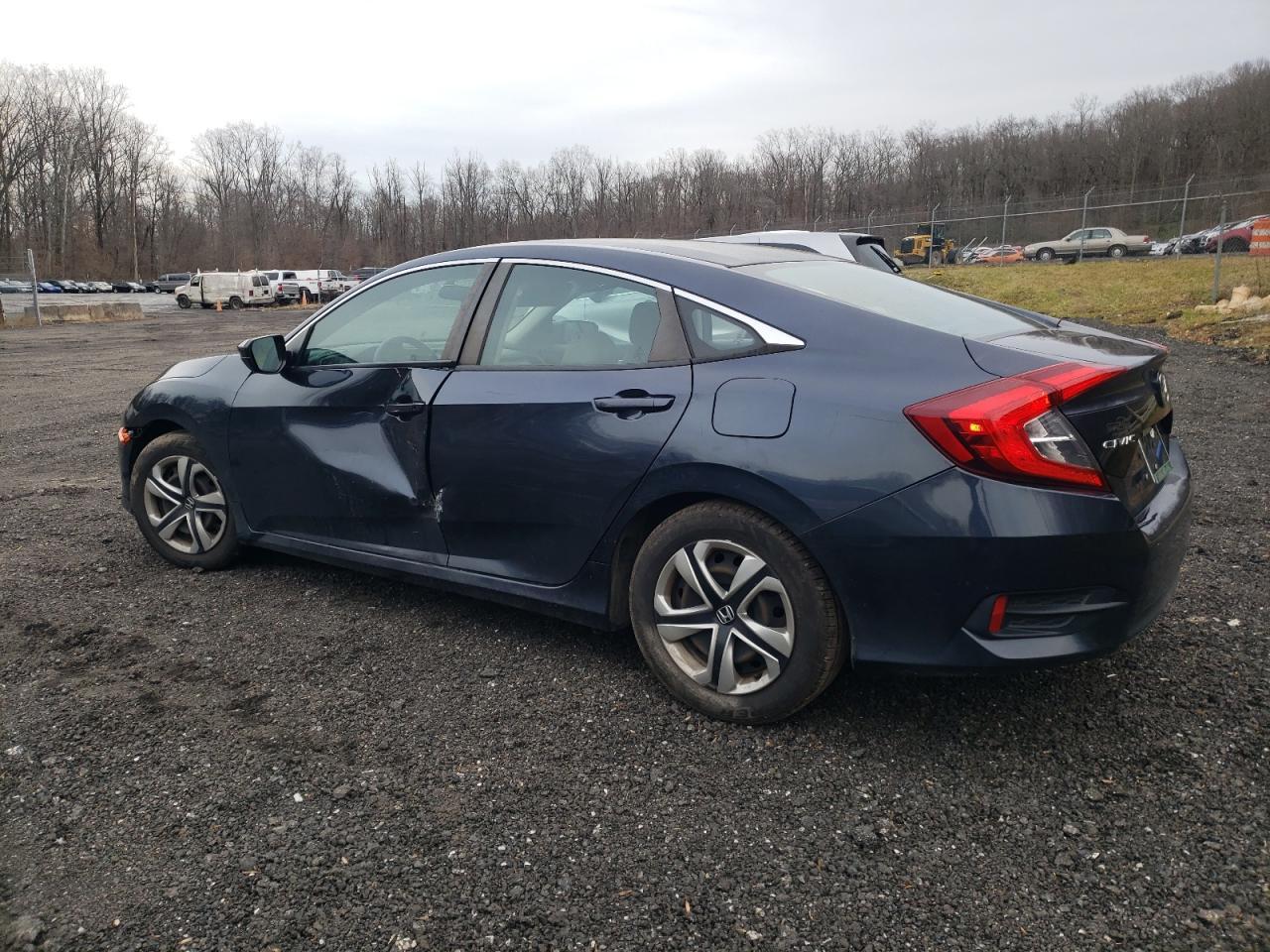 2016 HONDA CIVIC LX - Image 2
