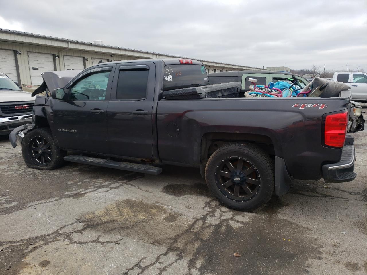 2015 CHEVROLET SILVERADO - Фото 2