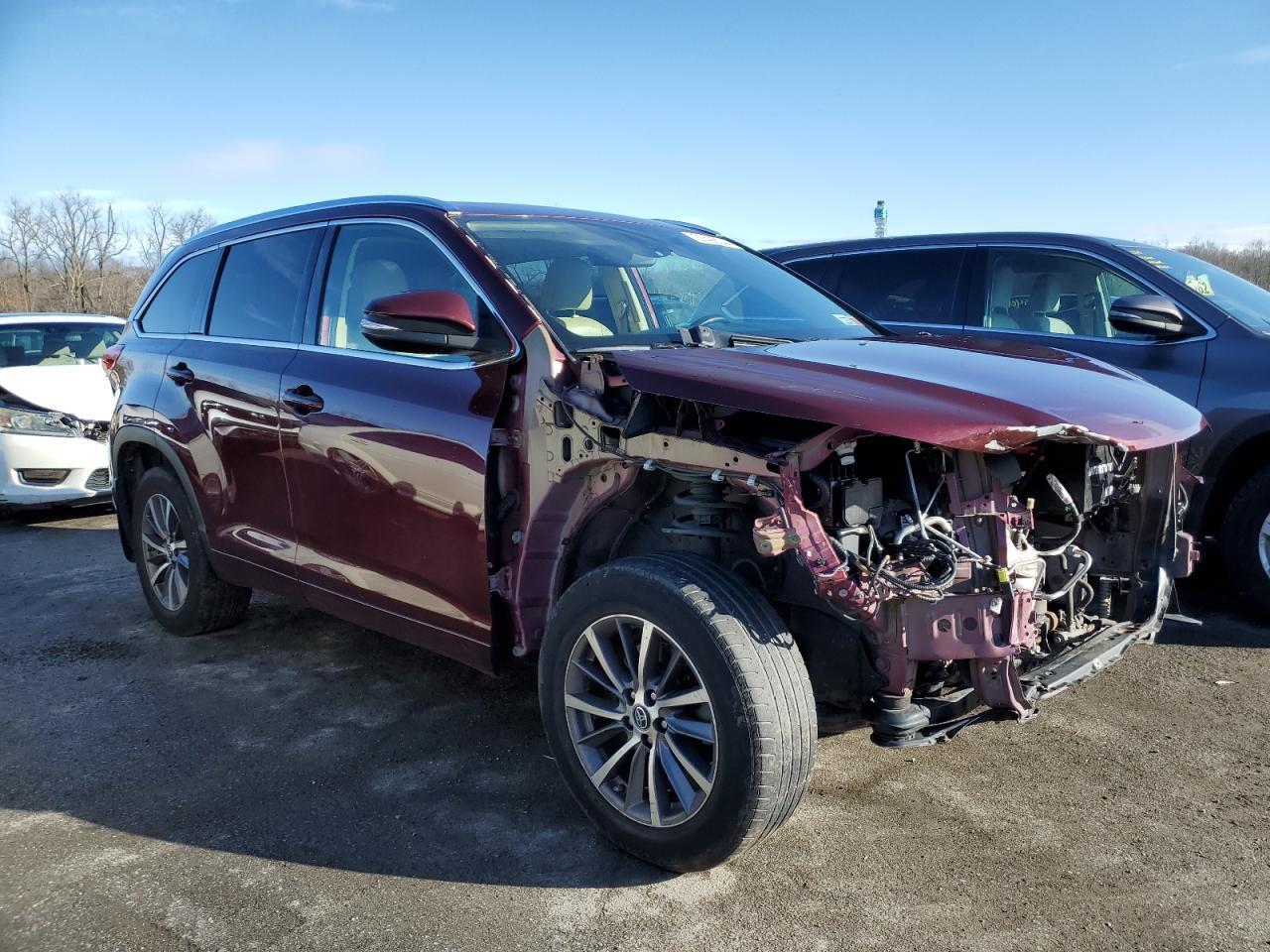 2018 TOYOTA HIGHLANDER - Фото 4