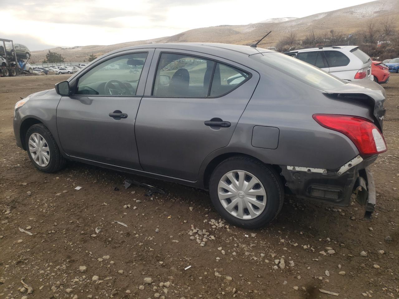 2016 NISSAN VERSA S - Фото 2