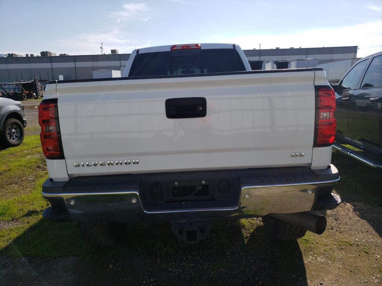 2015 CHEVROLET SILVERADO - Фото 6