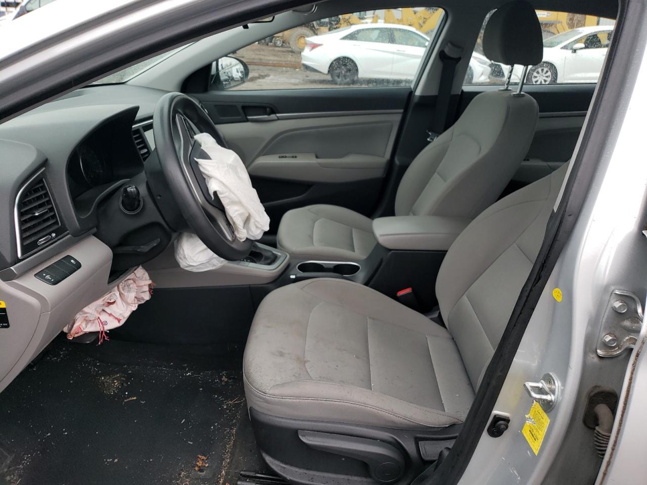 2017 HYUNDAI ELANTRA SE - Image 7