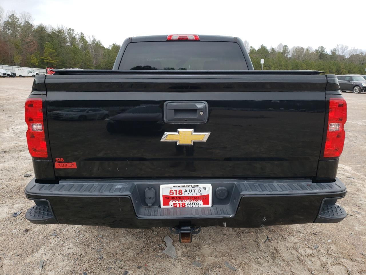 2017 CHEVROLET SILVERADO - Image 6