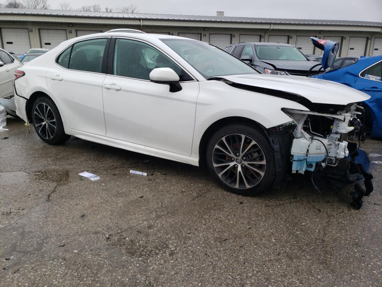 2019 TOYOTA CAMRY L - Image 4