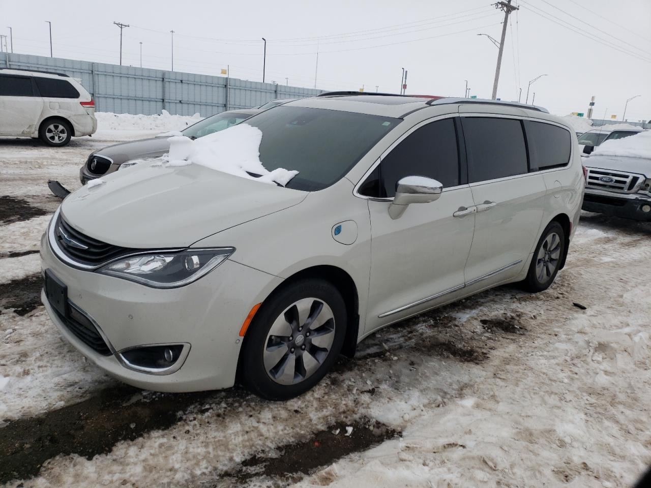 2017 CHRYSLER PACIFICA E car image