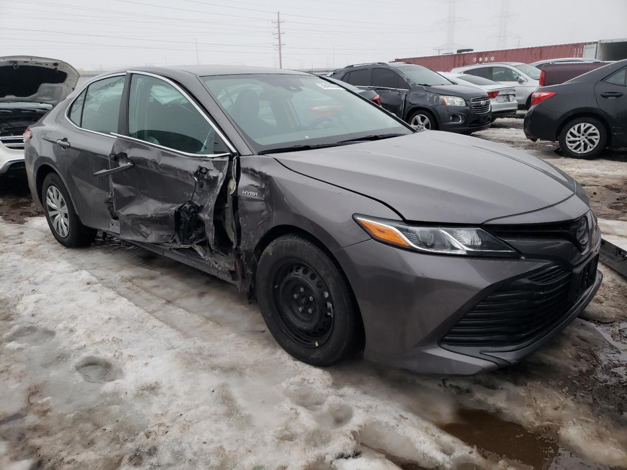 2020 TOYOTA CAMRY LE - Фото 4