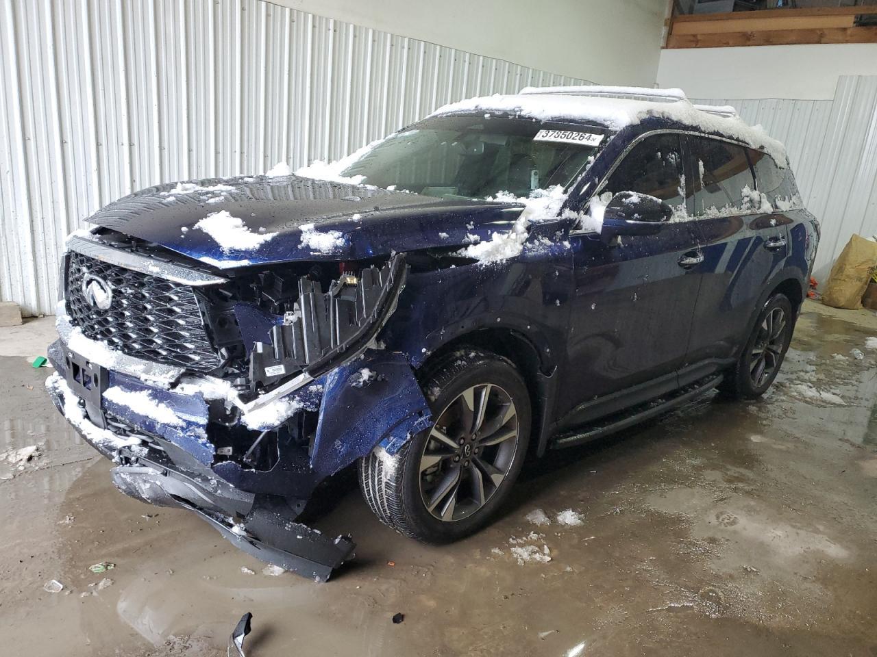 2022 INFINITI QX60 LUXE