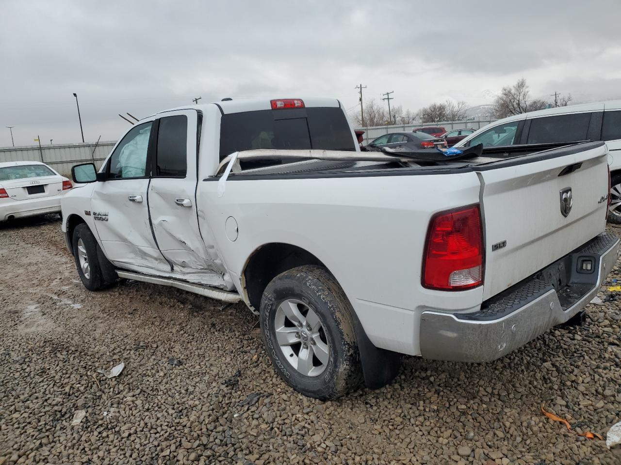2014 RAM 1500 SLT - Фото 2