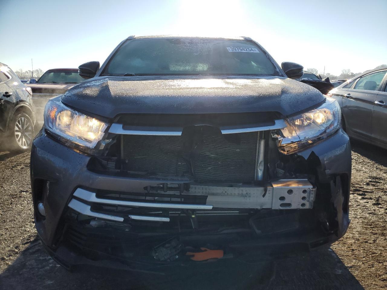 2018 TOYOTA HIGHLANDER - Фото 5