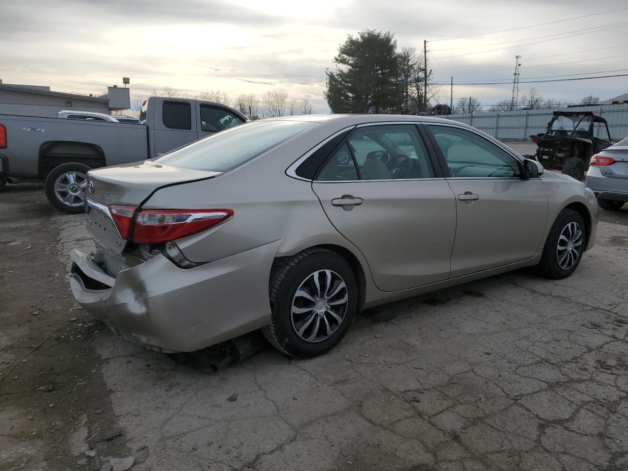 2017 TOYOTA CAMRY LE - Image 3
