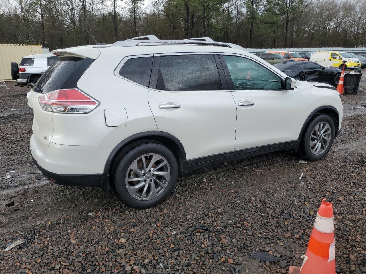 2015 NISSAN ROGUE S - Image 3