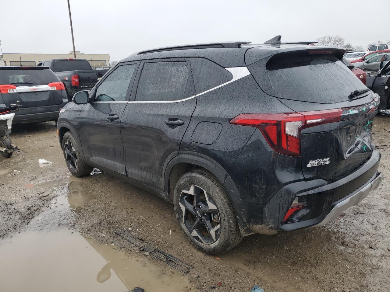 2024 KIA SELTOS EX - Image 2
