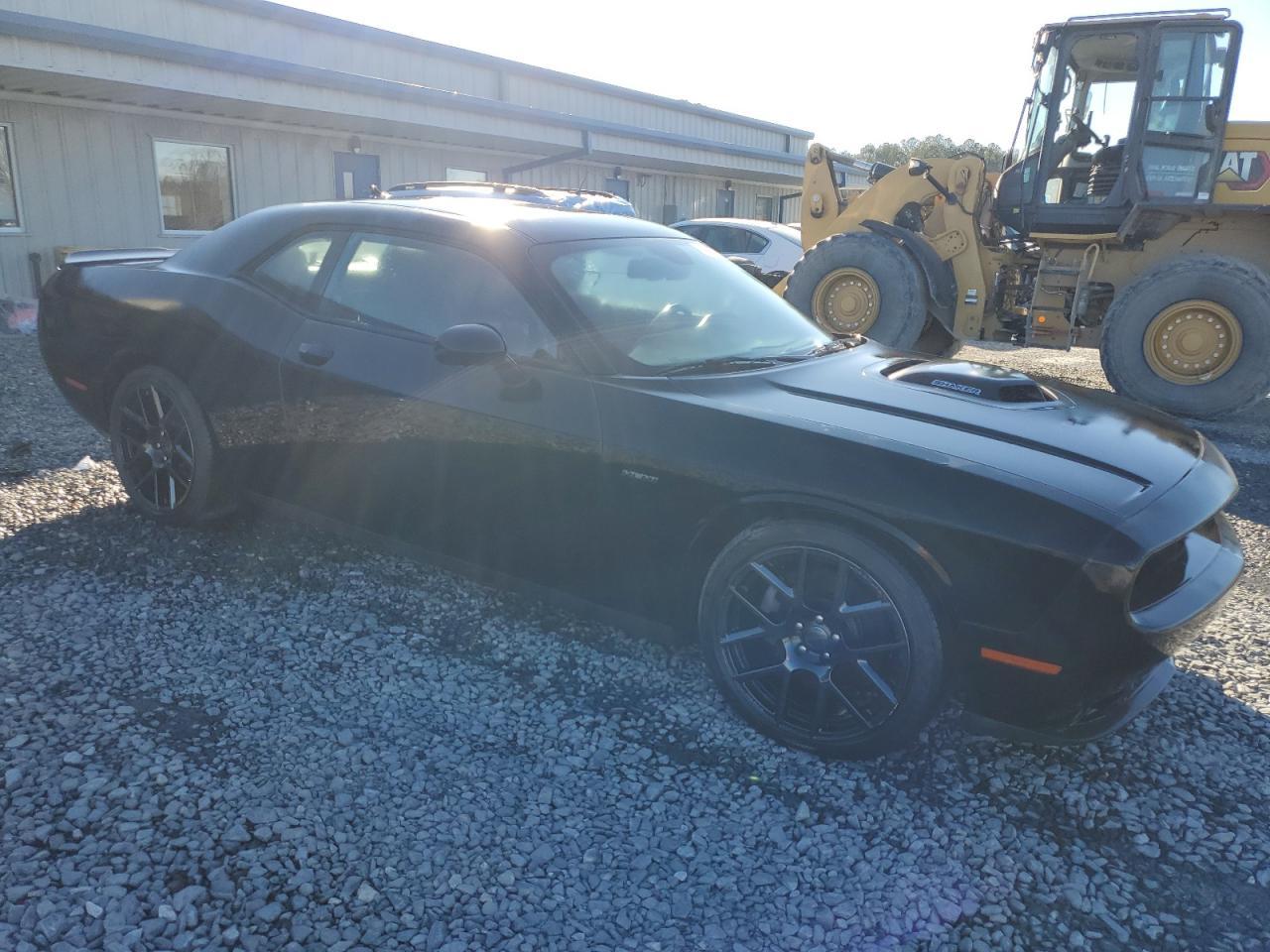 2016 DODGE CHALLENGER - Image 4