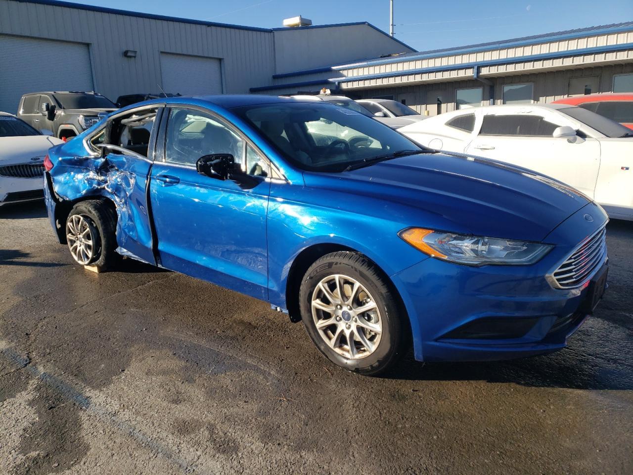 2017 FORD FUSION S - Фото 4