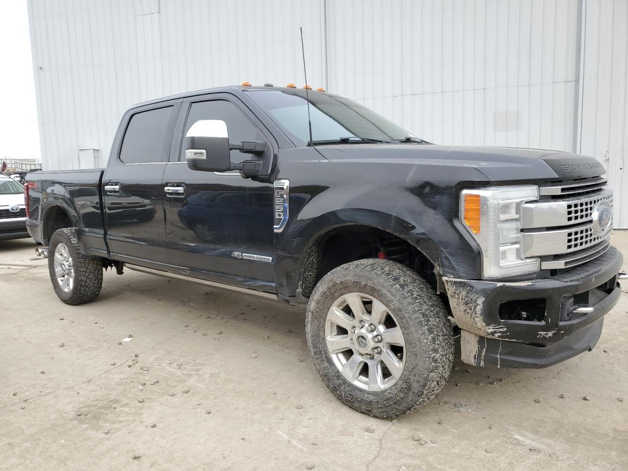 2017 FORD F250 SUPER - Image 4