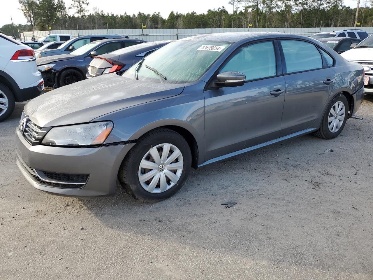 2013 VOLKSWAGEN PASSAT S car image