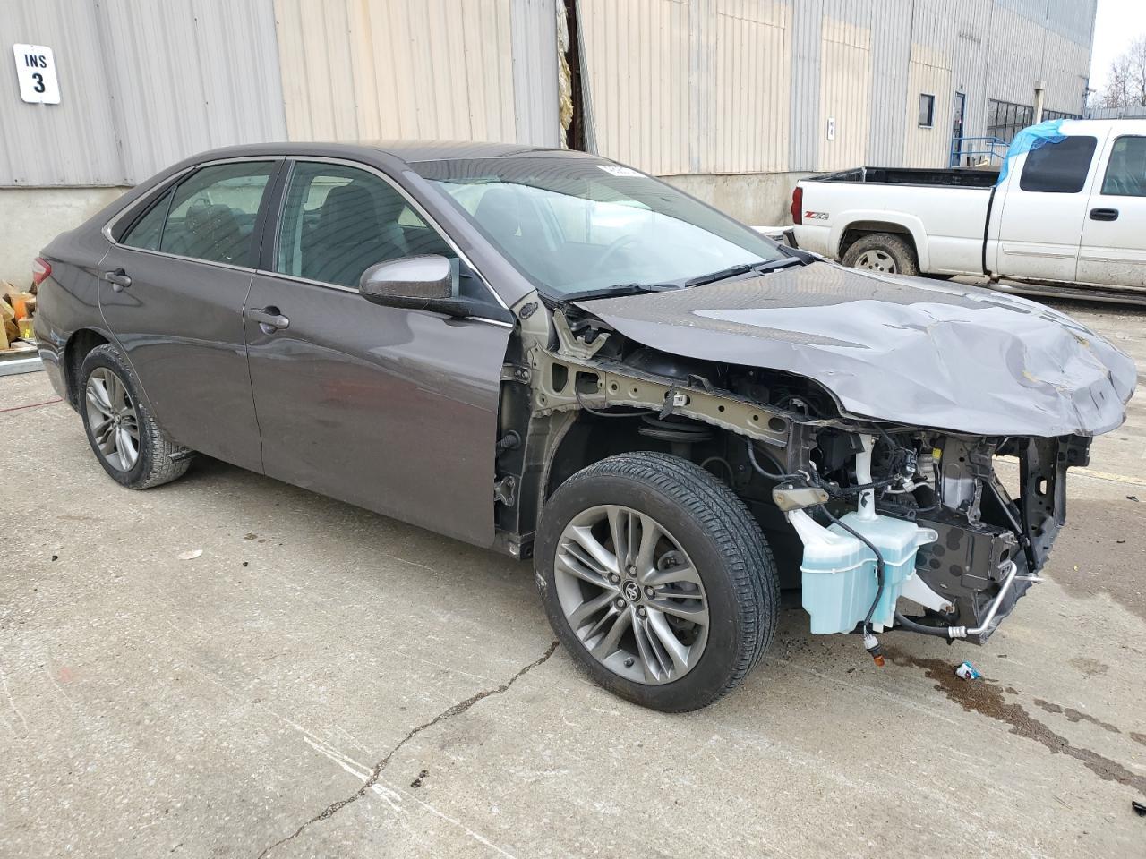 2017 TOYOTA CAMRY LE - Image 4