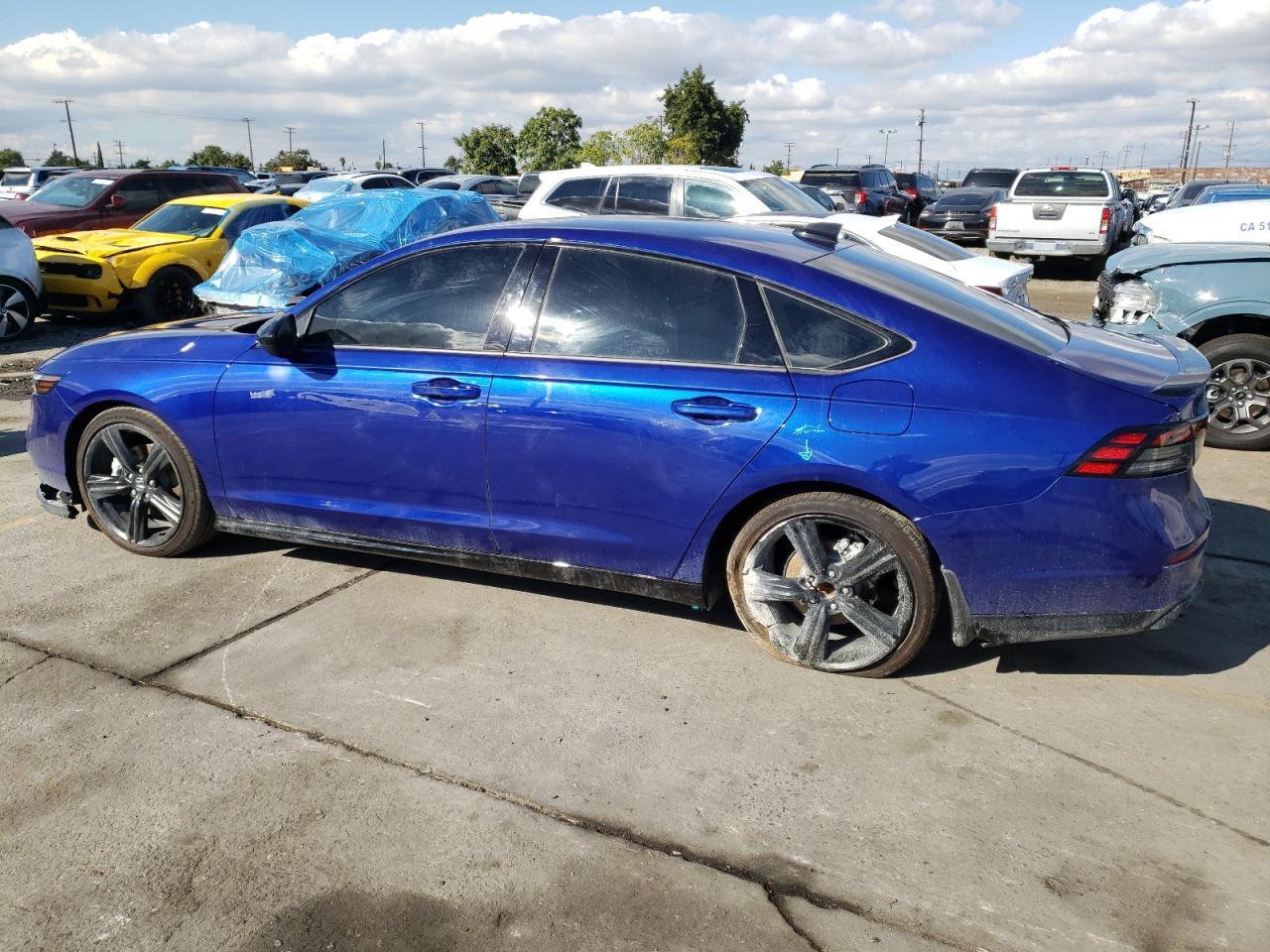 2023 HONDA ACCORD HYB - Image 2