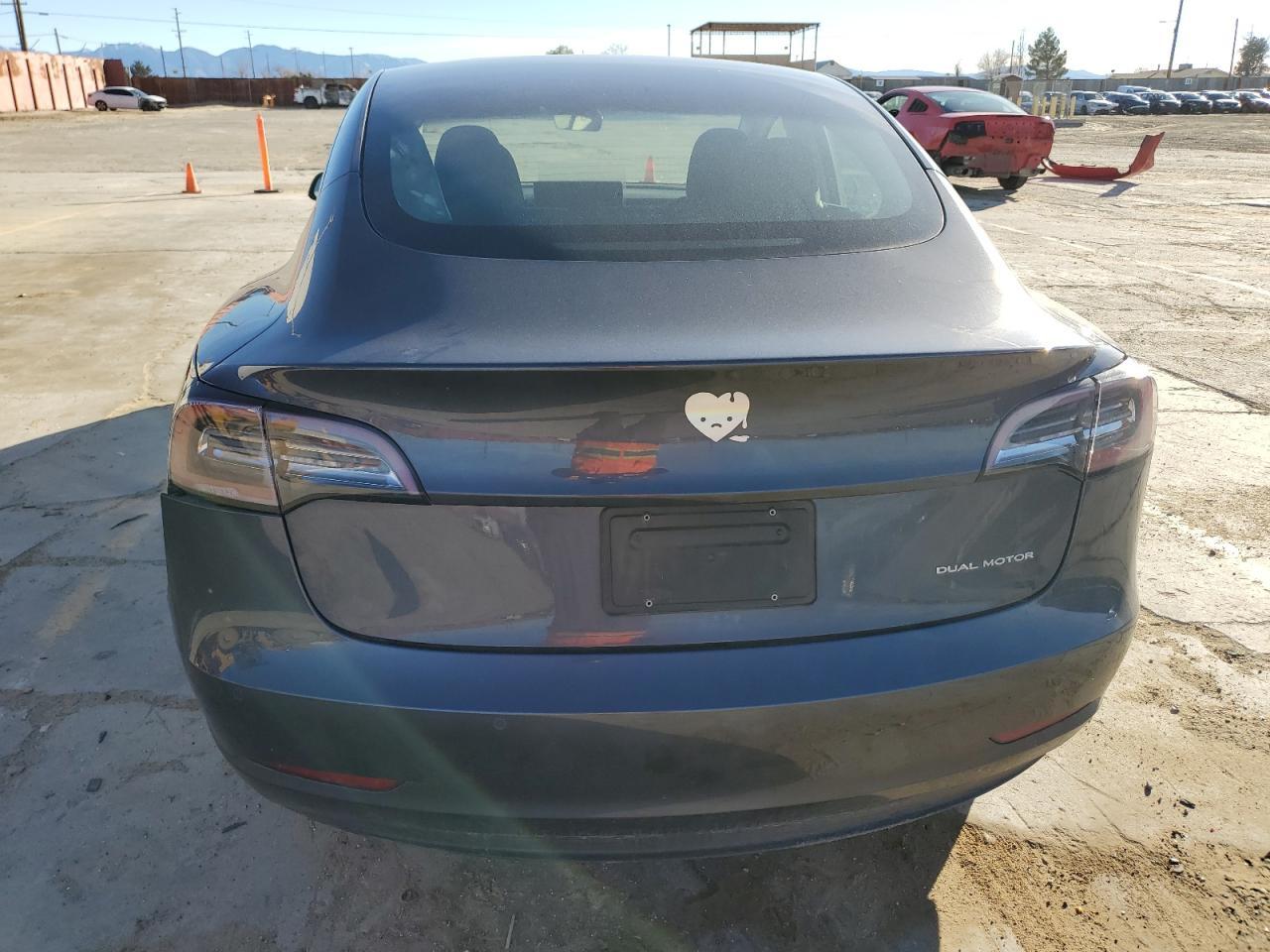 2022 TESLA MODEL 3 - Image 6