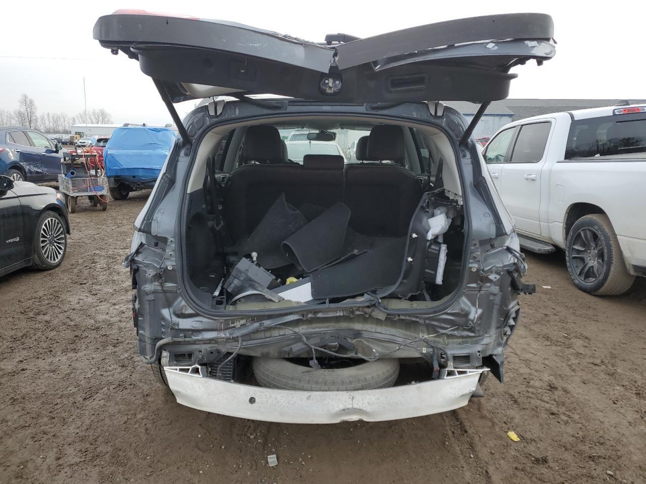 2019 INFINITI QX60 LUXE - Image 6