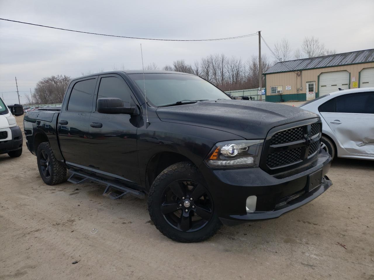 2014 RAM 1500 ST - Image 4