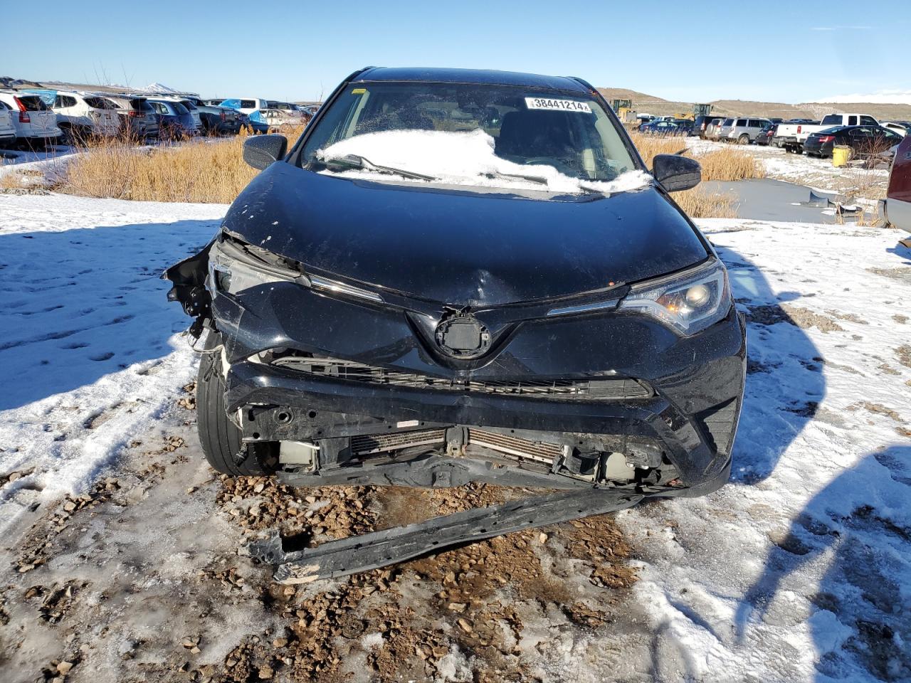 2018 TOYOTA RAV4 LE - Фото 5