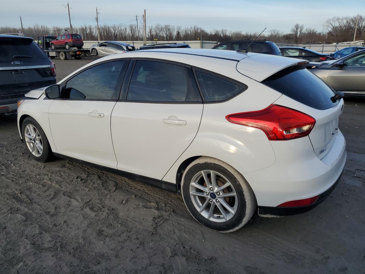 2016 FORD FOCUS SE - Фото 2