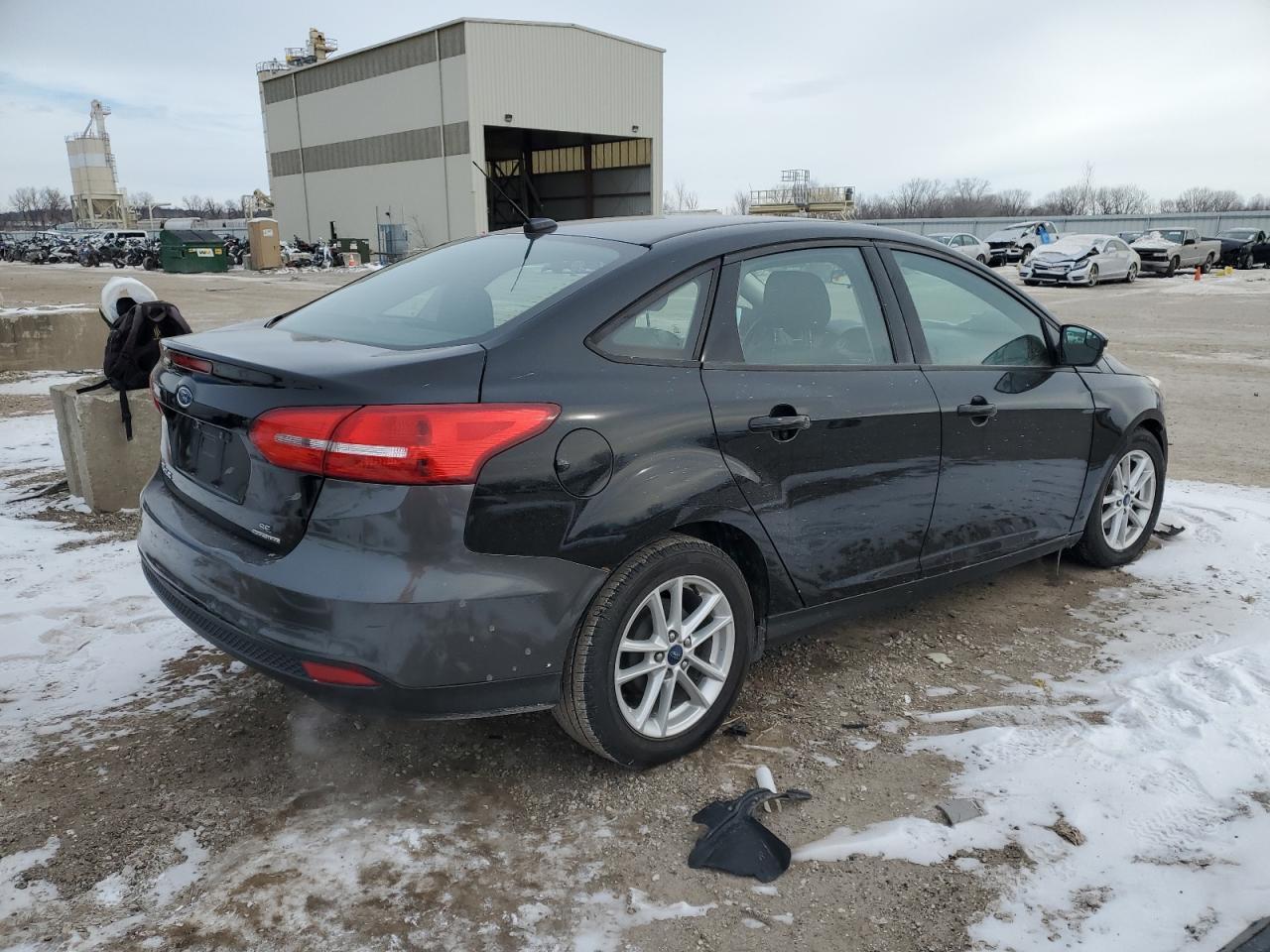 2016 FORD FOCUS SE - Фото 3