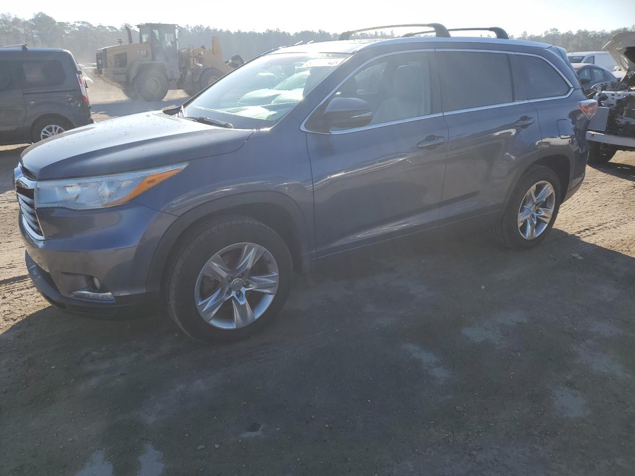 2015 TOYOTA HIGHLANDER