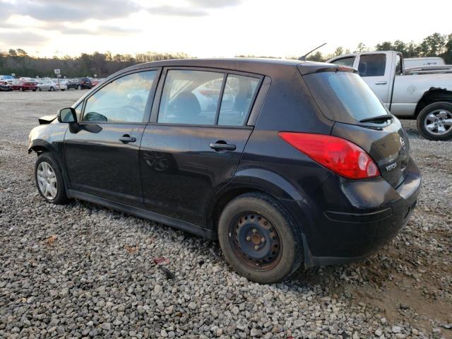 2010 Nissan Versa S - Фото 2