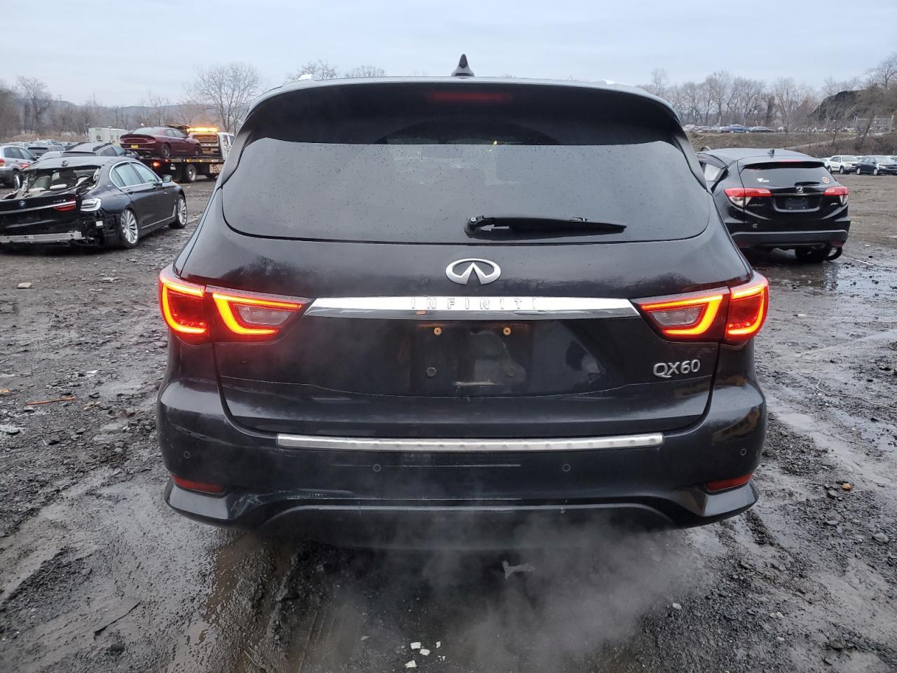 2019 INFINITI QX60 LUXE - Image 6