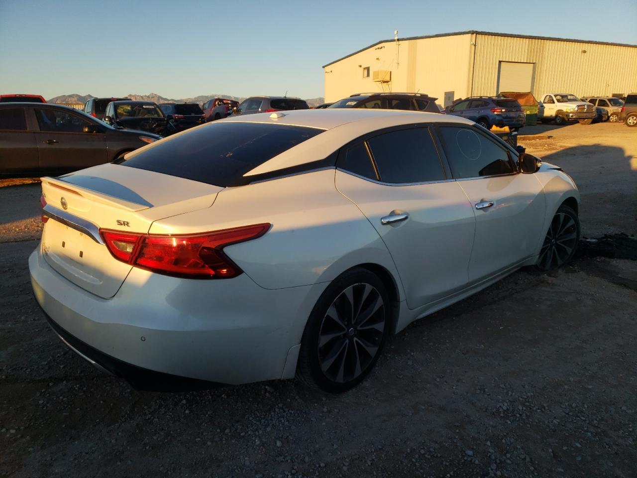 2016 NISSAN MAXIMA 3.5 - Фото 3