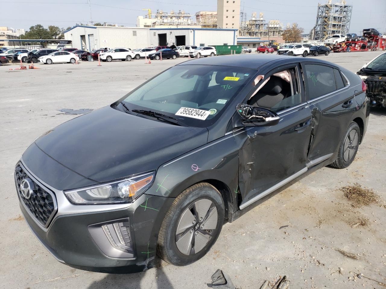 2022 HYUNDAI IONIQ SE