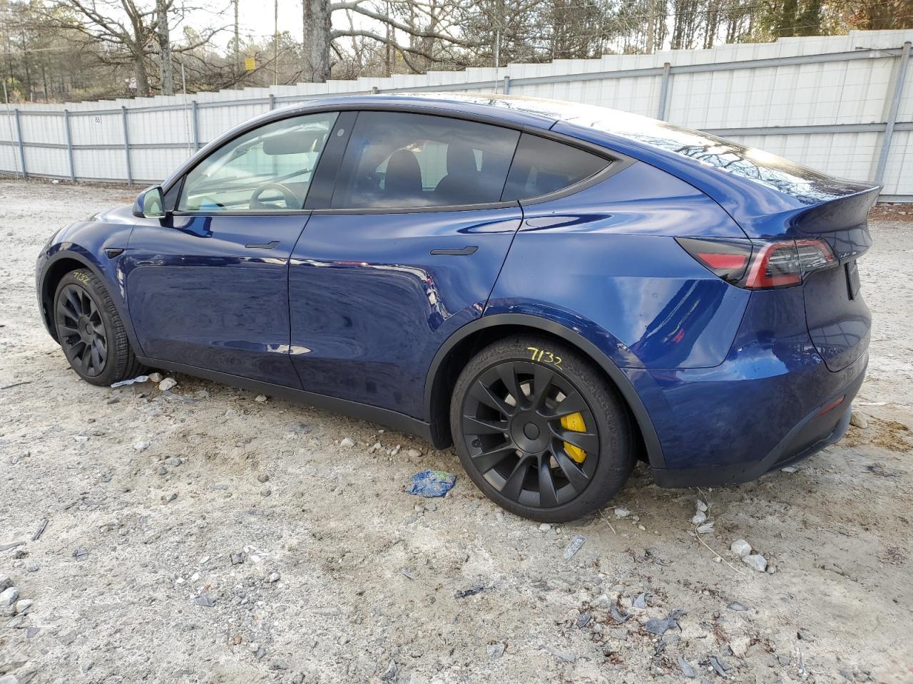 2023 TESLA MODEL Y - Фото 2
